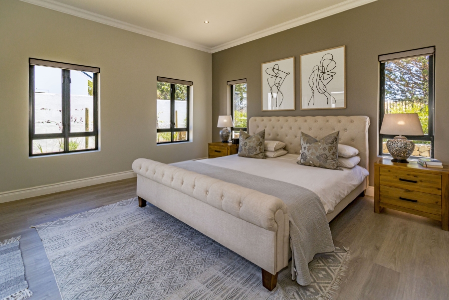 To Let 4 Bedroom Property for Rent in Croydon Olive Estate Western Cape